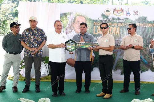 DATUK IR SHAHELMEY YAHYA