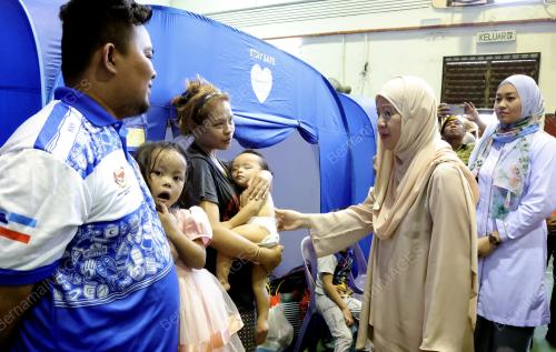 TOH PUAN DATUK SERI NORLIDAH R.M.JASNI