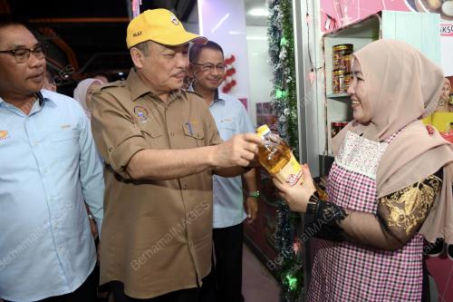 DATUK SERI HAJIJI NOOR