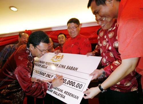 MOHD SHAFIE APDAL