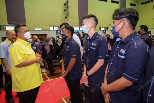 TUANKU SYED FAIZUDDIN PUTRA JAMALULLAIL