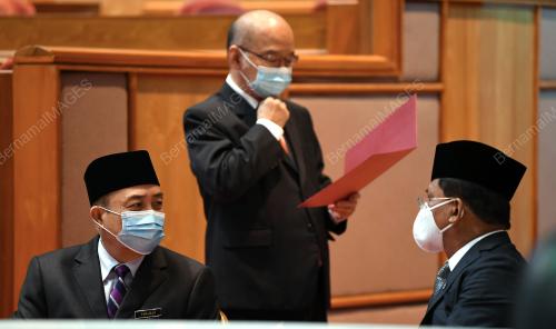 ANGKAT SUMPAH ADUN SABAH