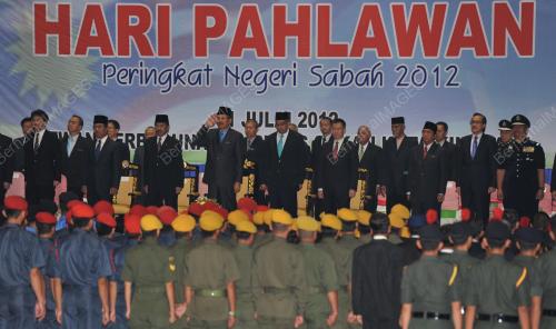 SB04_31072012_PENGHORMATAN