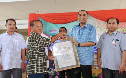 SB04_31102015_DR._SALLEH