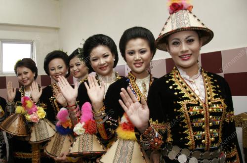 PESTA KAAMATAN