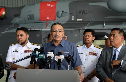 DATUK SERI HISHAMMUDDIN TUN HUSSEIN