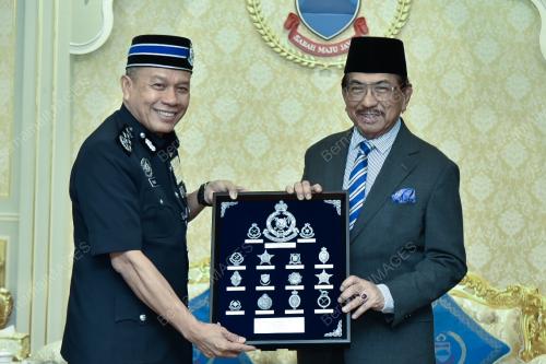 YANG DIPERTUA NEGERI SABAH TUN MUSA AMAN