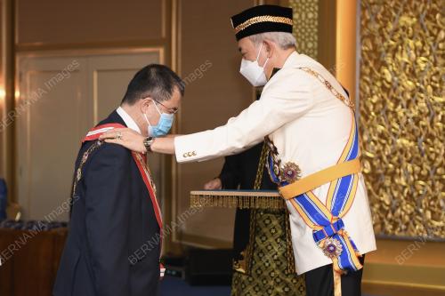 TUN JUHAR MAHIRUDDIN