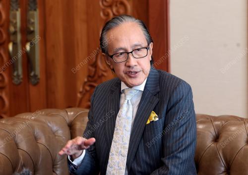DATUK SERI MASIDI MANJUN