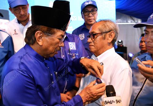SB05_04052018_MASUK_UMNO