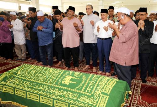 DATUK SERI HAJIJI NOOR