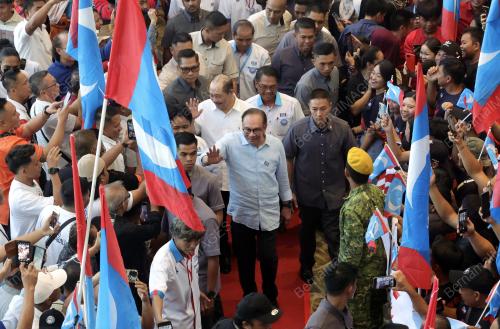 DATUK SERI ANWAR IBRAHIM