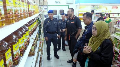 SB05_04112016_MINYAK_MASAK