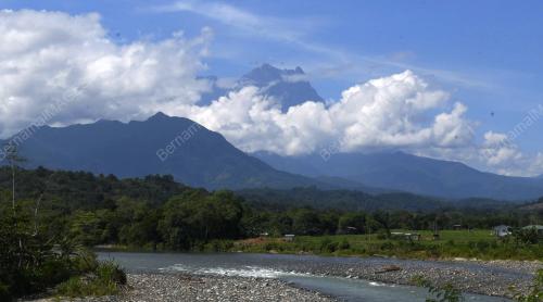 KEINDAHAN GUNUNG KINABALU