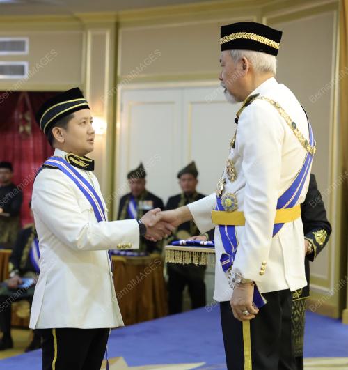 TUN JUHAR MAHIRUDDIN