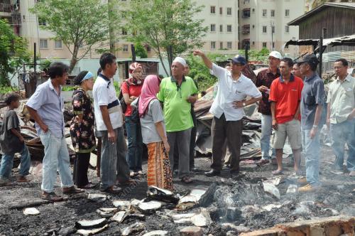 RUMAH KEDAI TERBAKAR