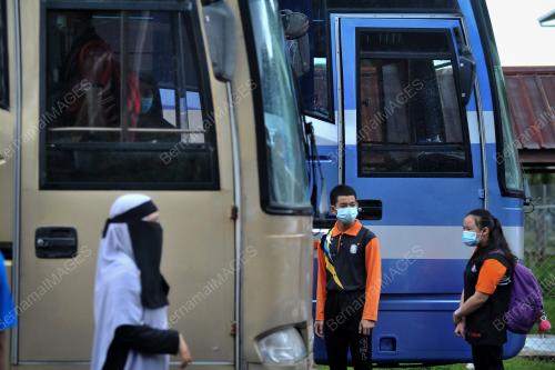 PENGHANTARAN BALIK PELAJAR - PENGANGKUTAN UDARA