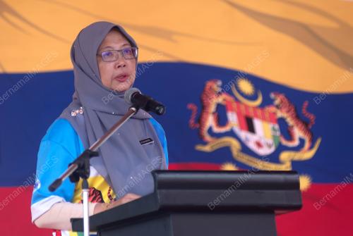 DR ZALIHA MUSTAFA