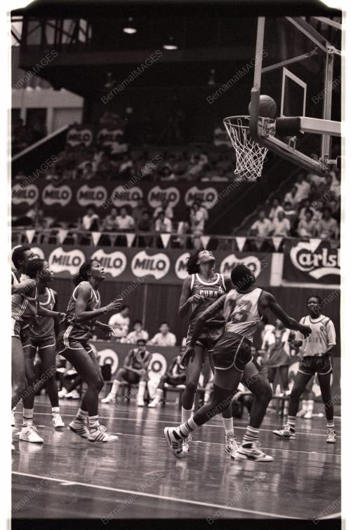 WOMEN BASKETBALL