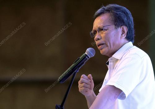 DATUK SERI MOHD SHAFIE APDAL