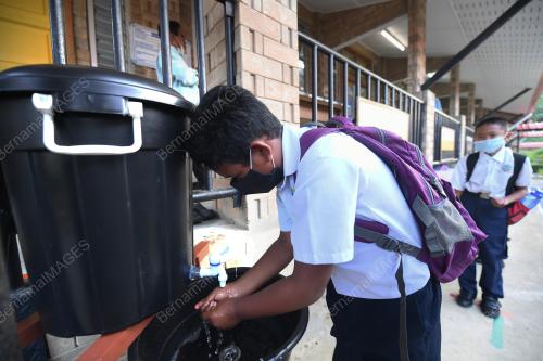 SEKOLAH DIBUKA SEMULA