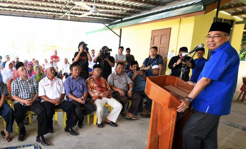 SB05_16032018_PENYERAHAN