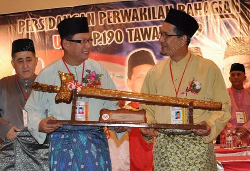 TAWFIQ ABU BAKAR TITINGAN