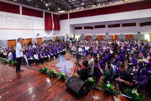 DATUK FAHMI FADZIL
