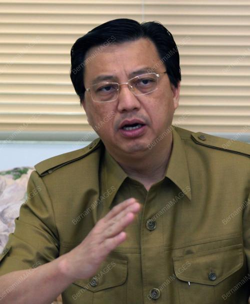 LIOW TIONG LAI