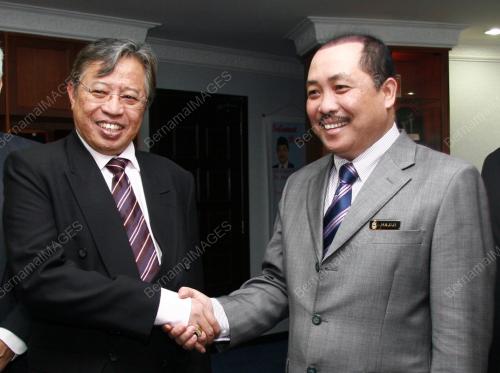 ABANG JOHARI TUN ABANG OPENG