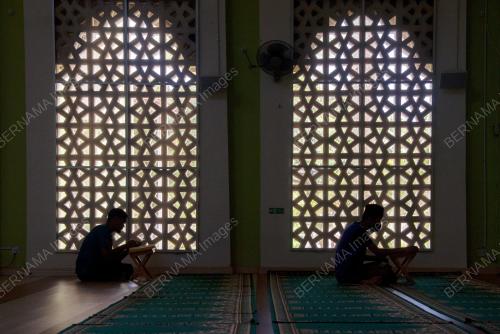 NUZUL AL-QURAN