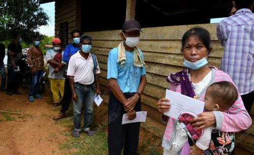 BANTUAN SARA HIDUP PULAU BANGGI