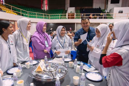 DATUK AZMAN ABIDIN