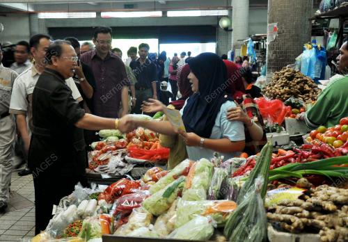 SB05_21012011_MARKETWALK