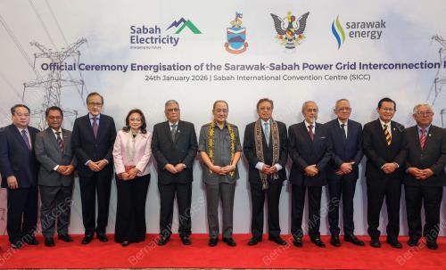 PREMIER SARAWAK TAN SRI ABANG JOHARI TUN OPENG