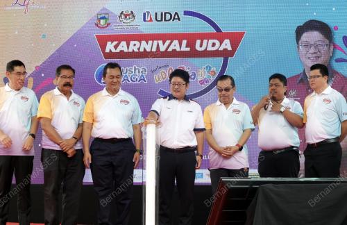 DATUK EWON BENEDICK