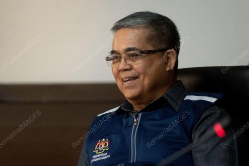 DATUK AARON AGO DAGANG