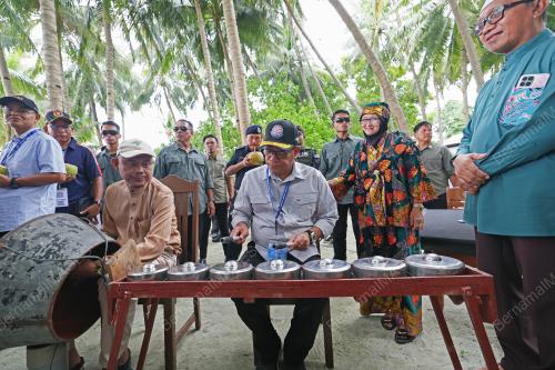 DATUK SERI SAIFUDDIN NASUTION ISMAIL