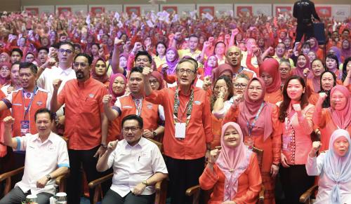 DATUK SERI MASIDI MANJUN
