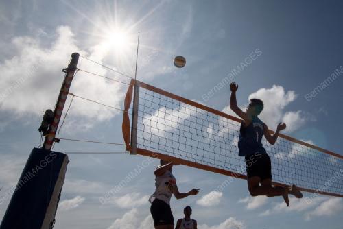 BOLA TAMPAR PANTAI LISC 2024