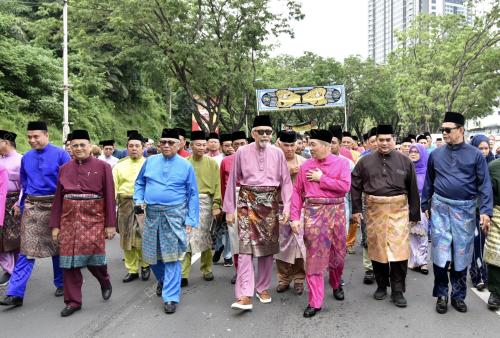 TUN JUHAR MAHIRUDDIN