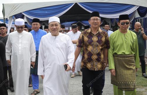 DATUK SERI HAJIJI NOOR