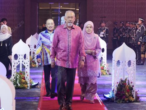 YANG DIPERTUA NEGERI SABAH TUN JUHAR MAHIRUDDIN