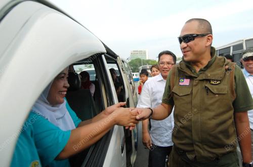 MOHAMED NAZRI ABDUL AZIZ