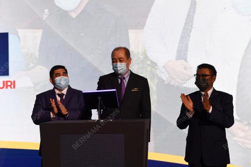 DATUK HAJIJI NOOR