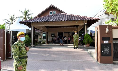 DATUK LIEW VUI KEONG