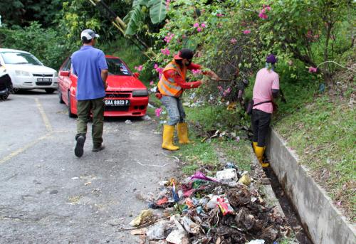 SB06_04092016_SAMPAH