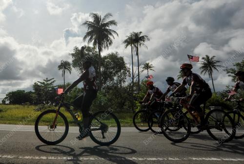 KIBAR JALUR GEMILANG BULAN KEBANGSAAN
