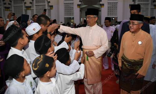 SB06_07032019_AGONG