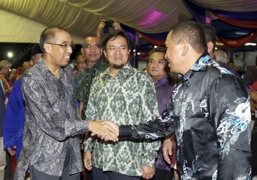 SB06_09082015_DT_SALLEH